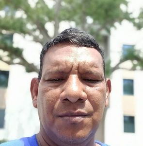 Meet your Posher, Julio fuentes